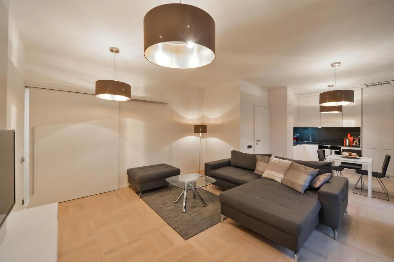 Modern Apt With Portable Ac And Cozy Terrace דירה