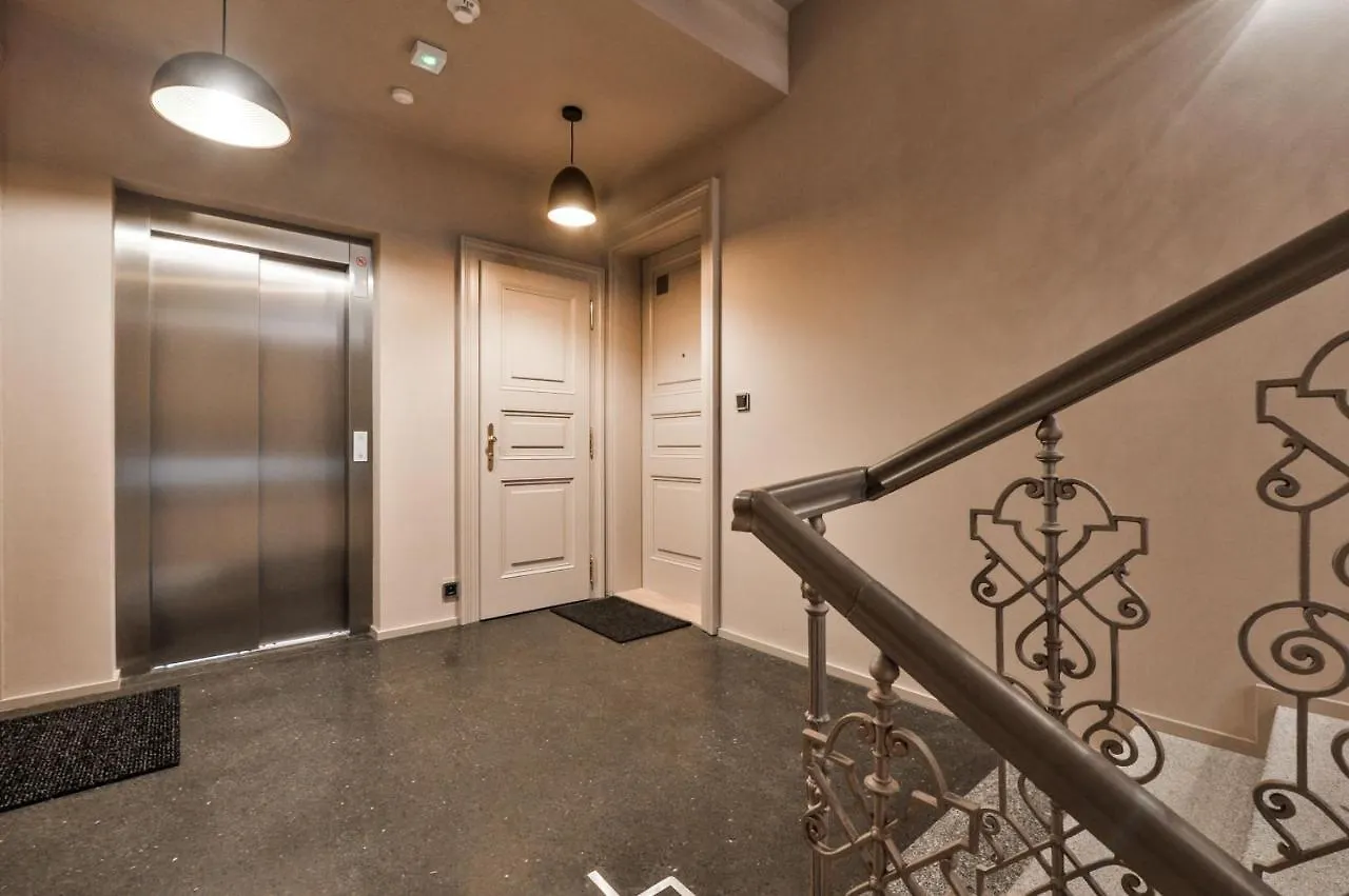 דירה Modern Apt With Portable Ac And Cozy Terrace