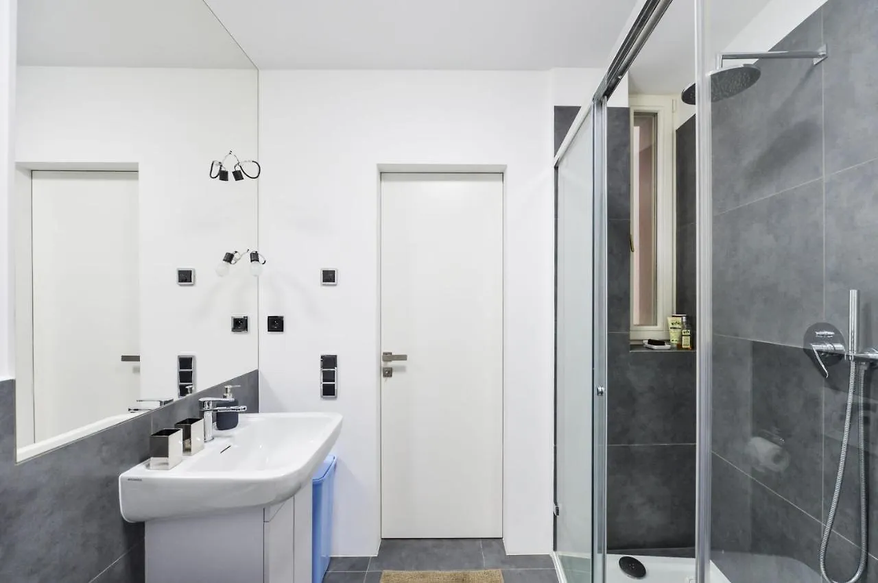 פראג Stunning Designer Apartment With Terrace
