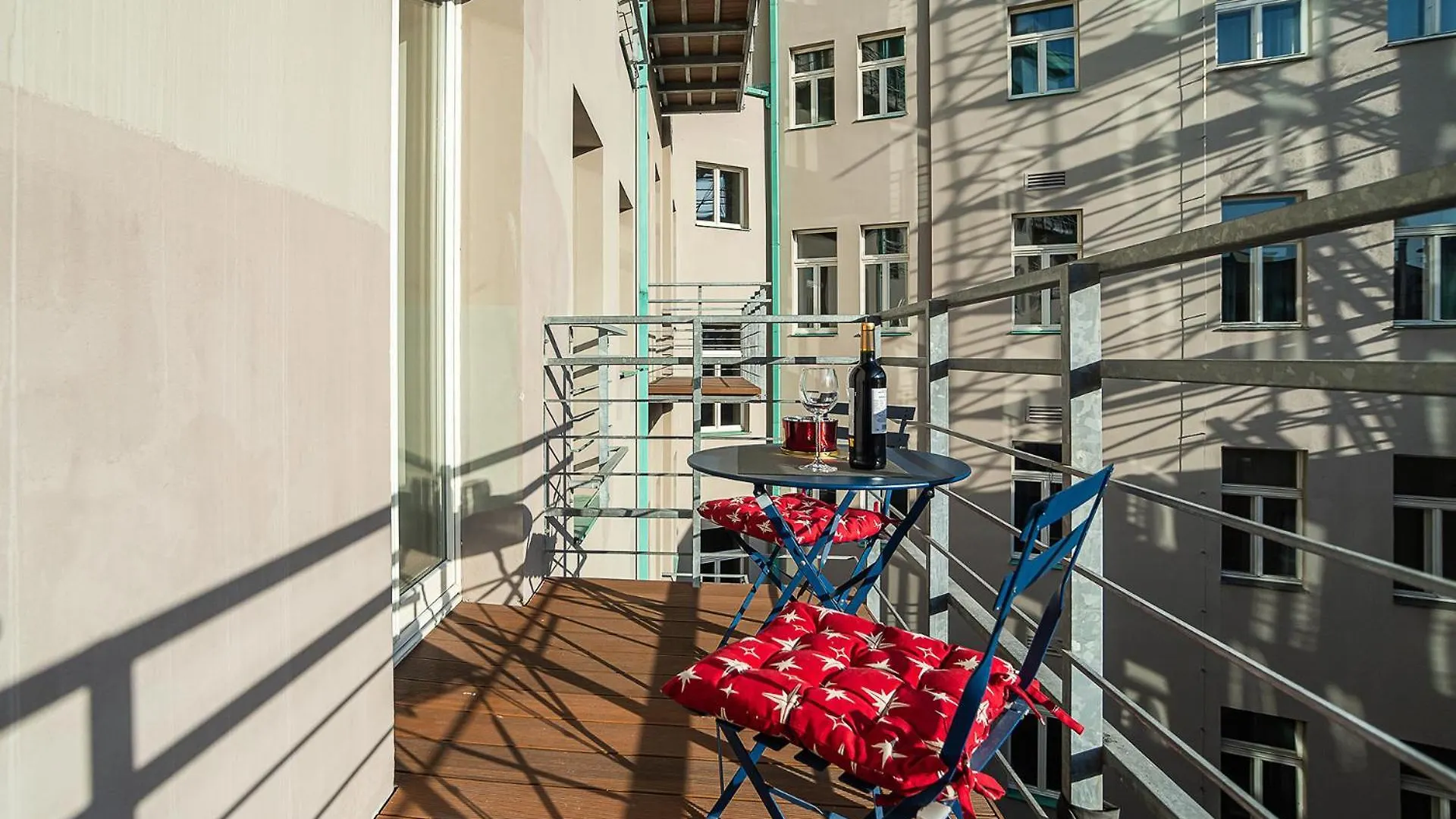 פראג Stunning Designer Apartment With Terrace צ'כיה
