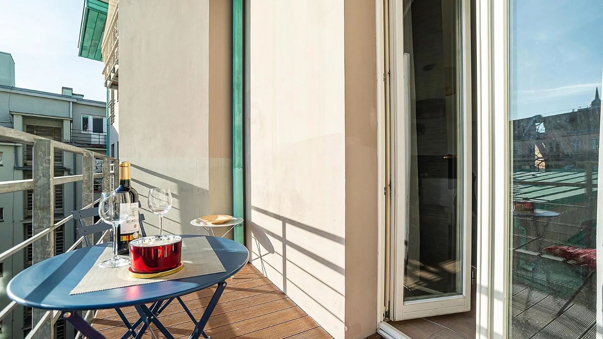 פראג Stunning Designer Apartment With Terrace