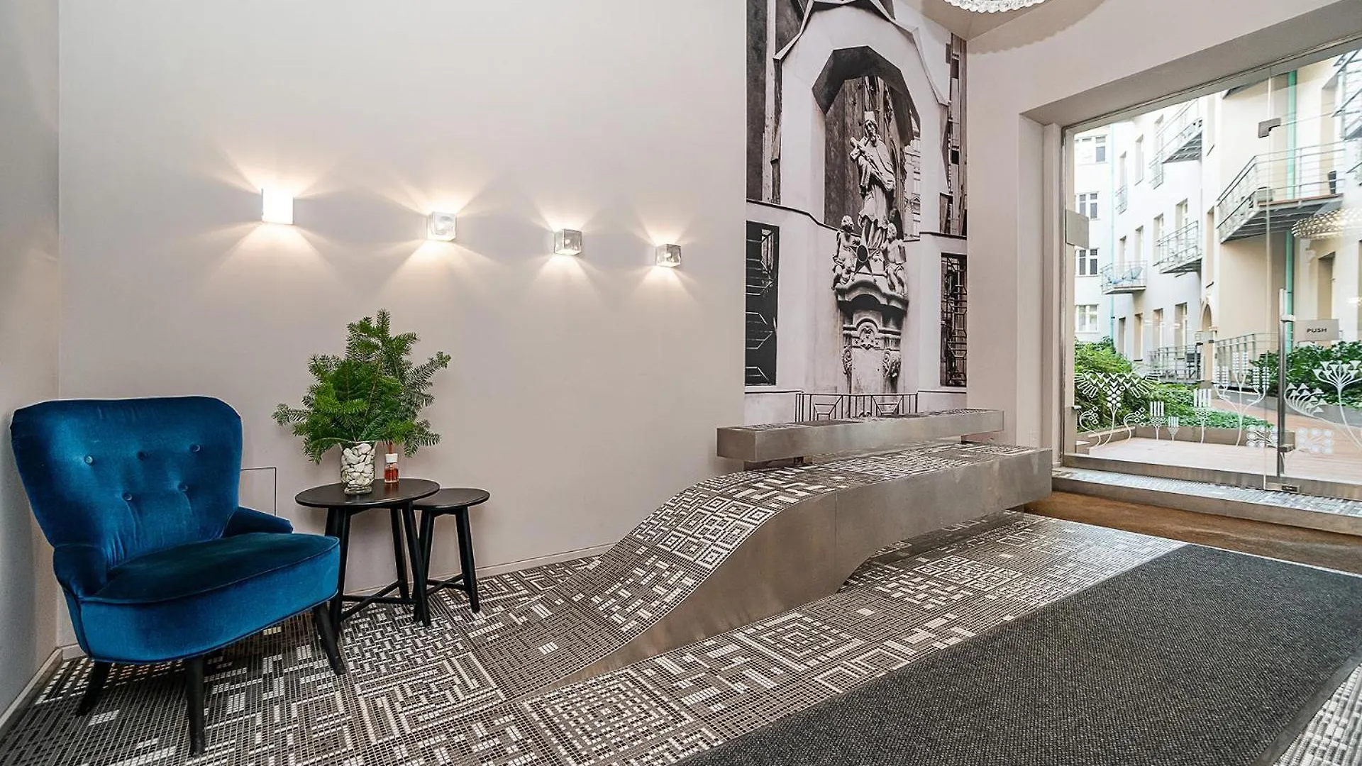 פראג Stunning Designer Apartment With Terrace 0*,  צ'כיה